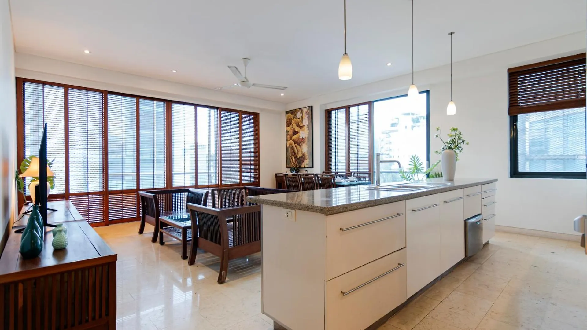 The Luxury Avalon Apartment District 1 - Saigon Center Ho Chi Minh City 0*,  Vietnam