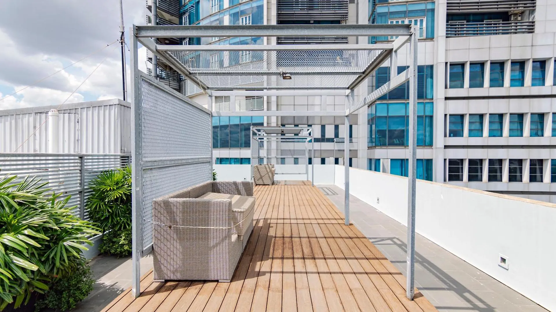 The Luxury Avalon Apartment District 1 - Saigon Center Ho Chi Minh City
