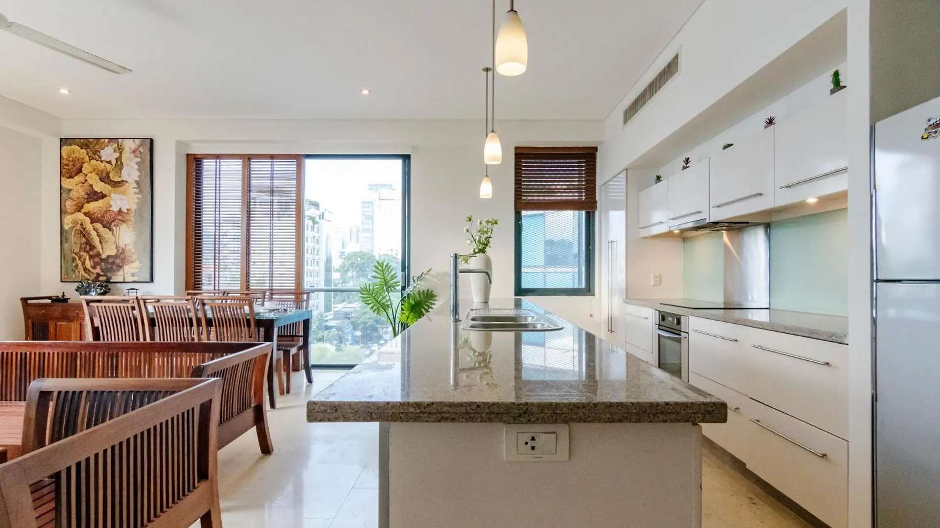 The Luxury Avalon Apartment District 1 - Saigon Center Ho Chi Minh City