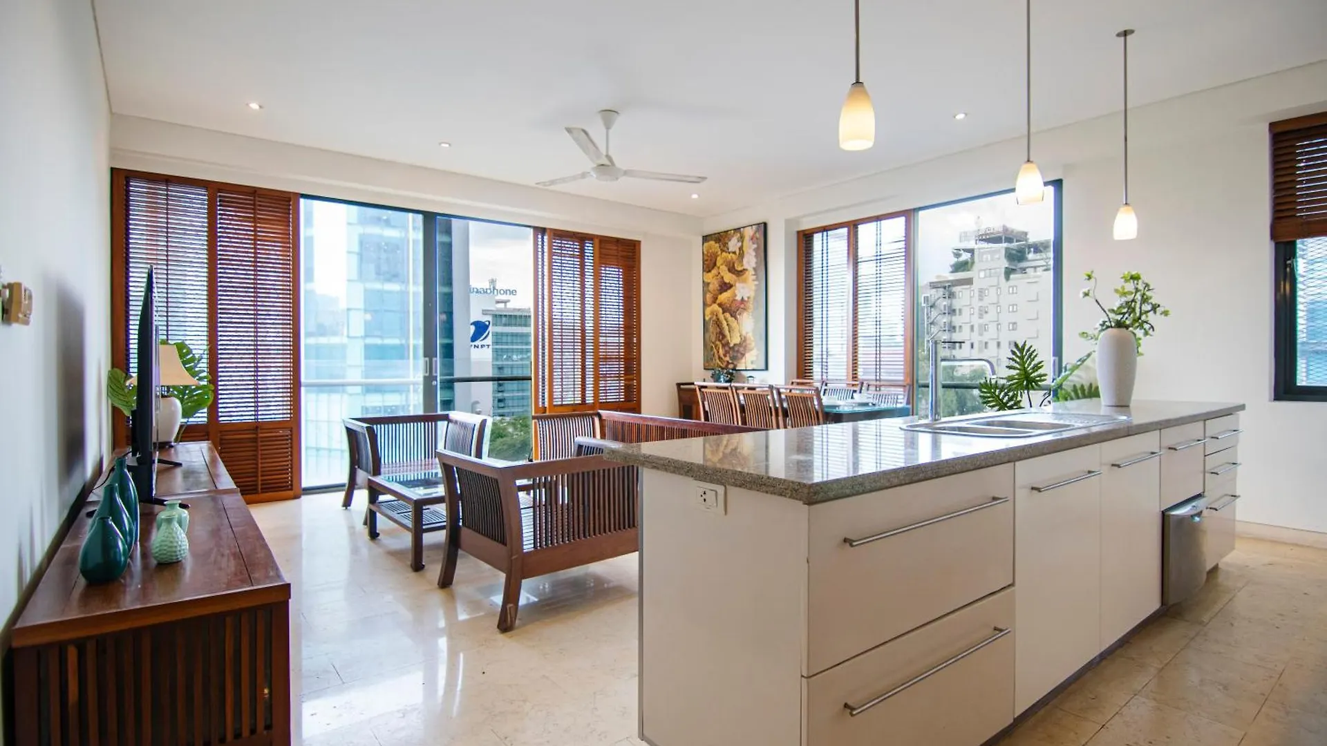 The Luxury Avalon Apartment District 1 - Saigon Center Ho Chi Minh City Vietnam